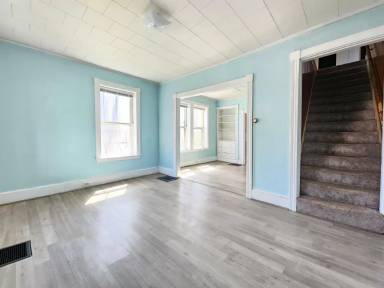 Main picture of 24 Smith Street Ave