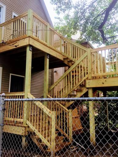 Main picture of 1034 W 61st St
