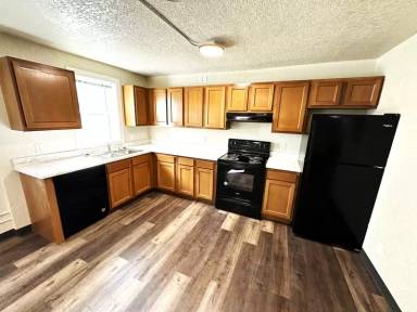 Main picture of 2 N Dakota St Apartments