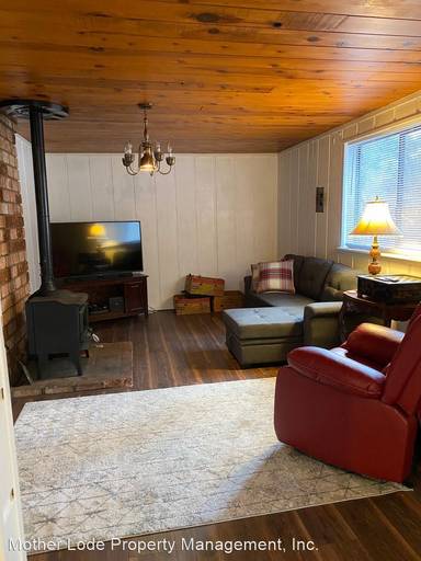 Main picture of 22878 East Ave