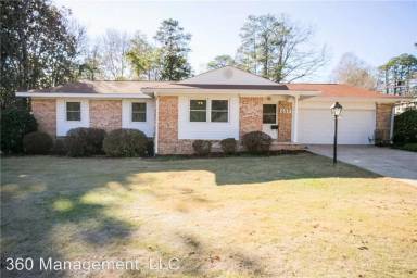 Main picture of 659 Thorpe St