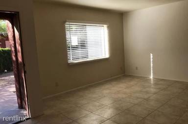 Main picture of 2833 N Flanwill Blvd