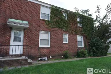 Main picture of 4 Washington Ave
