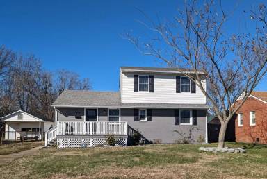 Main picture of 504 W Lewis Rd
