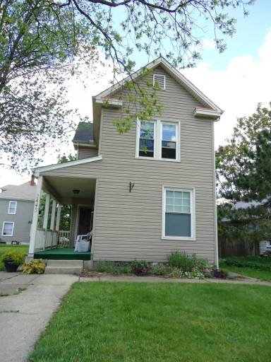 Main picture of 2445 East Ave