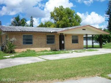Main picture of 8680 Cypress Lake Dr