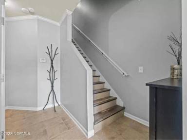 Main picture of 318 Glenhaven Ln