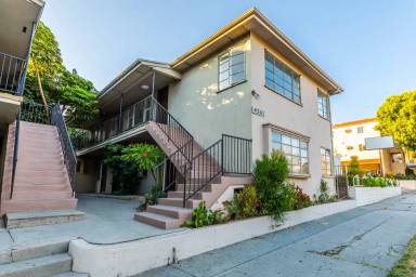 Main picture of 4555 N Figueroa St