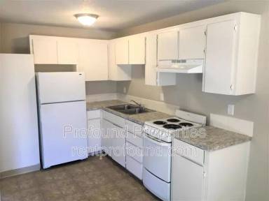 Main picture of 221 SE 12th Ave, Hillsboro OR 97123 - 12