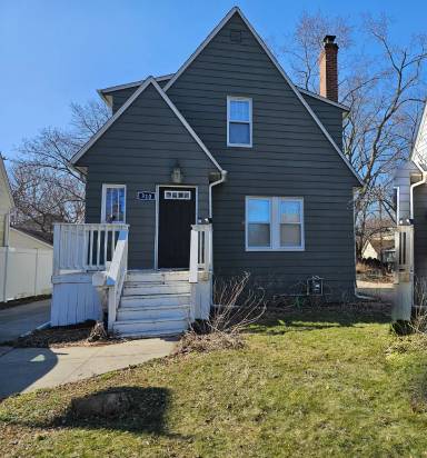 Main picture of 310 S Connecticut Ave