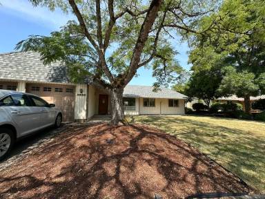 Main picture of 3835 NW Camas Pl