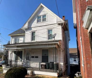 Main picture of 411 W Broadway