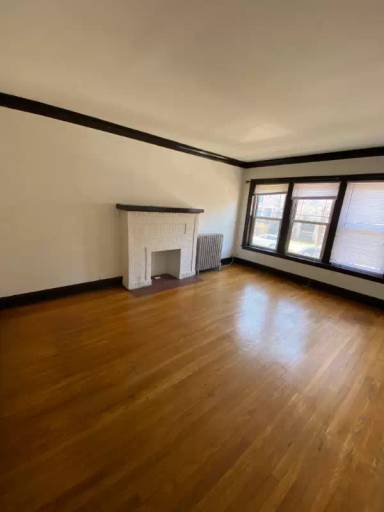 Main picture of 3655 N Racine Ave