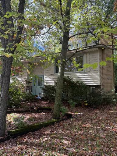 Main picture of 4675 Boyd Ave NE