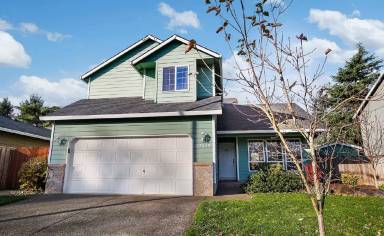 Main picture of 23259 SW Cascade Pl