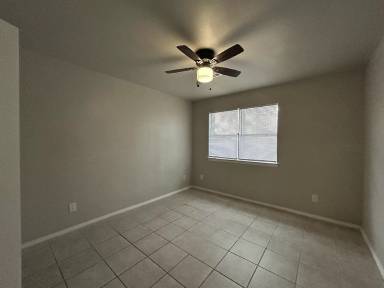 Main picture of 906 Hendrix St