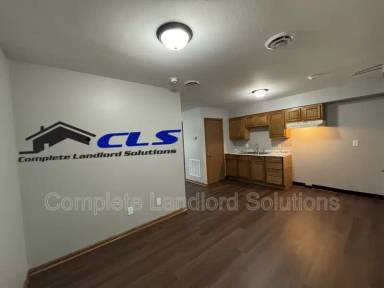 Main picture of 1400 North Ave