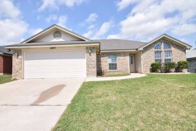 Main picture of 4405 Alleeta Dr