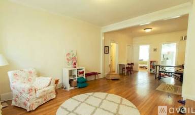 Main picture of 44 Longwood Ave