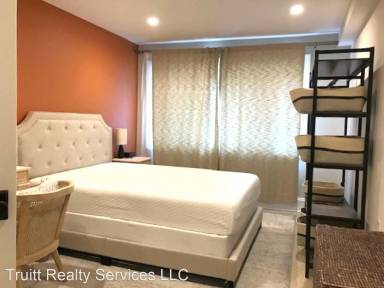 Main picture of 7131 8th St NW