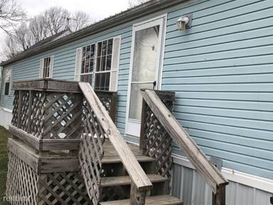 Main picture of 303 S Meadow Dr