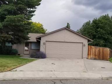 Main picture of 4022 S Yelm Ct
