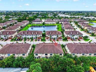 Main picture of 2833 Troubadour St