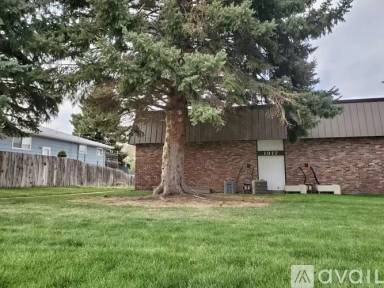 Main picture of 1917 14th Ave S