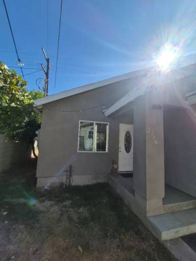 Main picture of 2346 Altman St