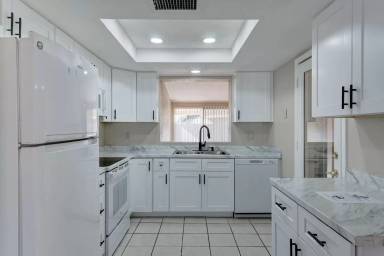 Main picture of 8729 W Catalina Dr