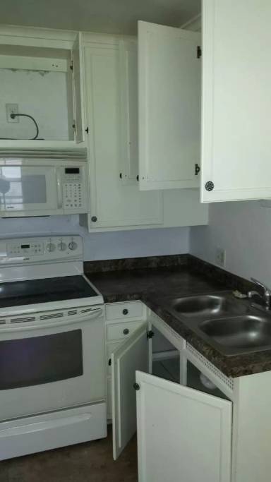 Main picture of 208 S Chestnut Ave