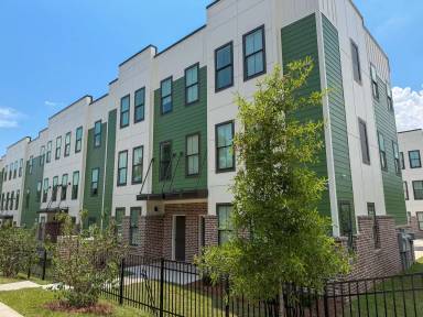 Main picture of 609 S Edisto Ave