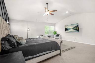 Main picture of 361 Traditions Ln