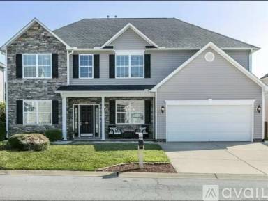Main picture of 171 Roanoke Rd