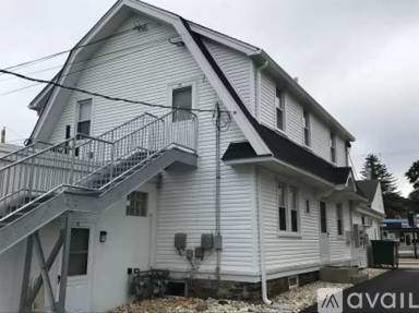Main picture of 1310 Easton Rd