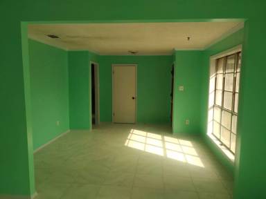 Main picture of 124 Azalea Ave