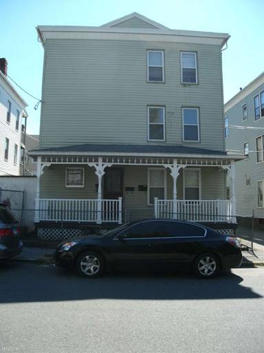 Main picture of 24 Luke St