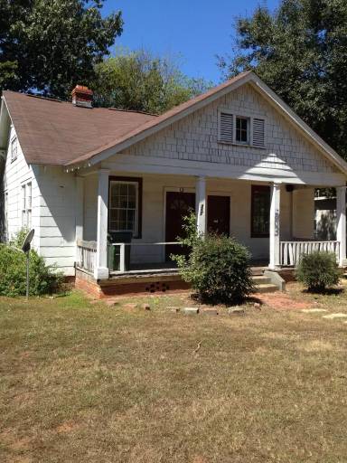 Main picture of 203 2nd St
