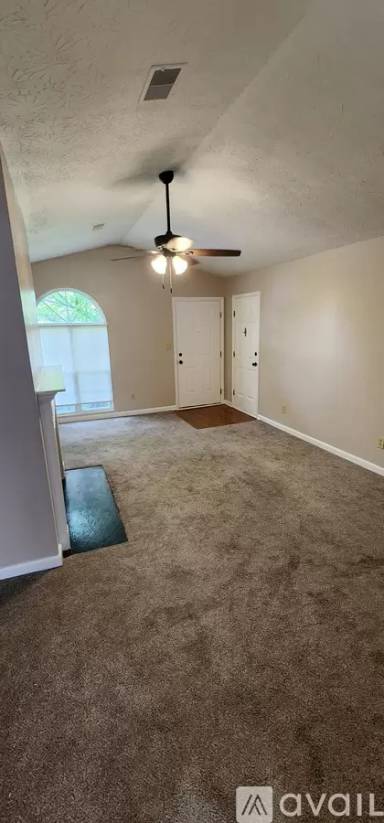 Main picture of 344 Shadow Glen Ct