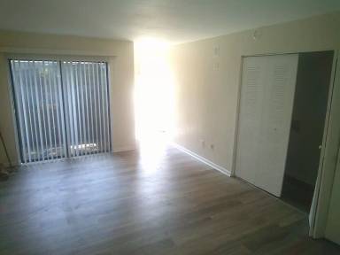 Main picture of 624 SW 70th Ter