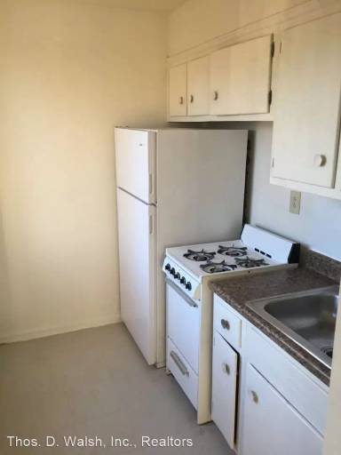 Main picture of 1240 Rhode Island Ave NE