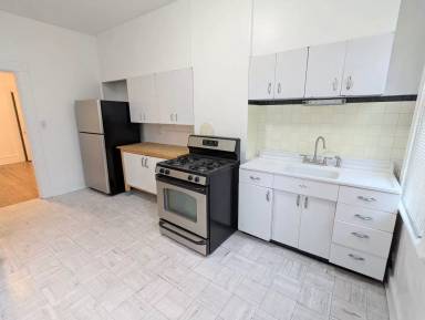 Main picture of 133 Home St