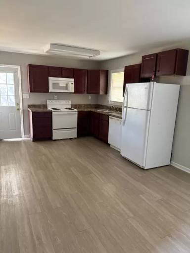 Main picture of 2830 Rex Rd
