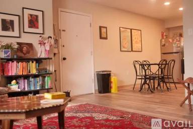 Main picture of 360 E Northwood Ave