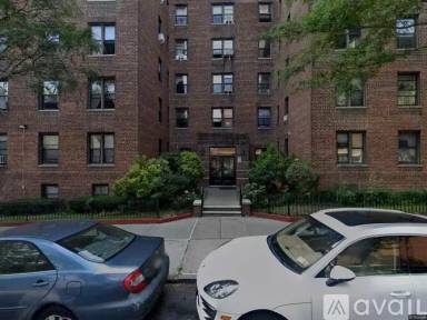Main picture of 102 36 64 Ave
