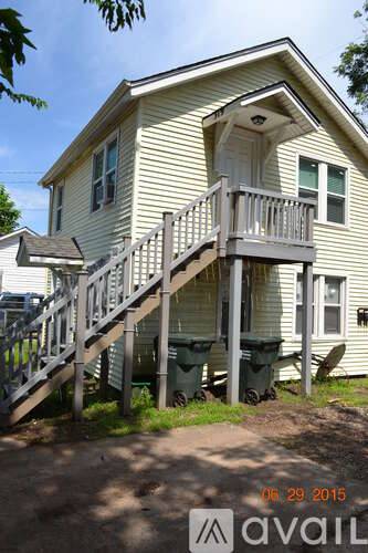 Main picture of 317 Keith St