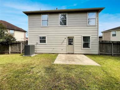 Main picture of 22922 Twisting Maple Ct