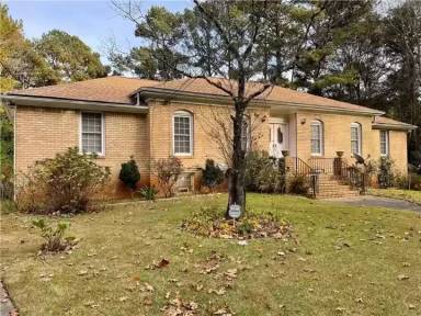 Main picture of 2844 Columbia Dr