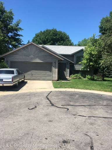 Main picture of 4529 Arbor Dr NW