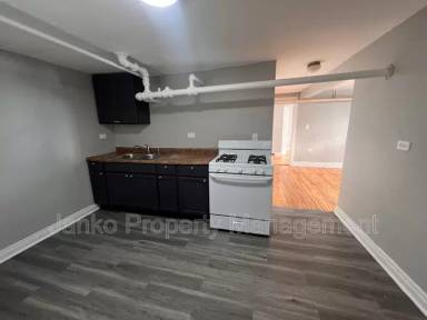 Main picture of 5601 W Wabansia Ave